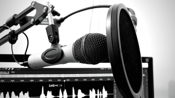 How to get featured on podcasts – Your Ultimate Guide
