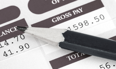 Are you legally required to give your employees a payslip?