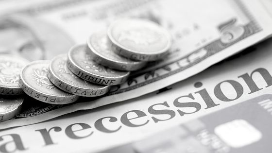 How to Manage Teams Effectively Through Recession